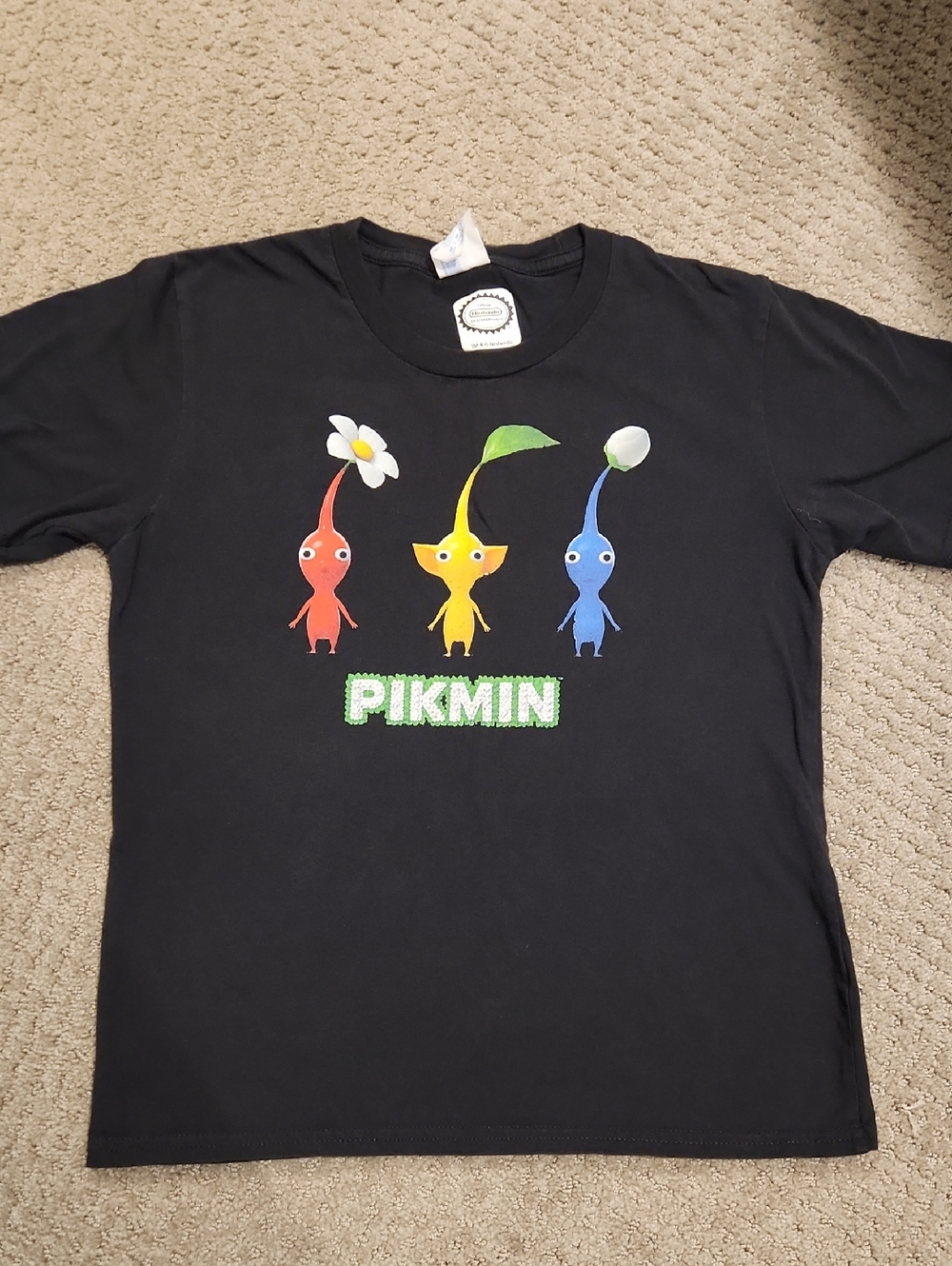 Nintendo Pikmin Trio graphic t-shirt Youth M